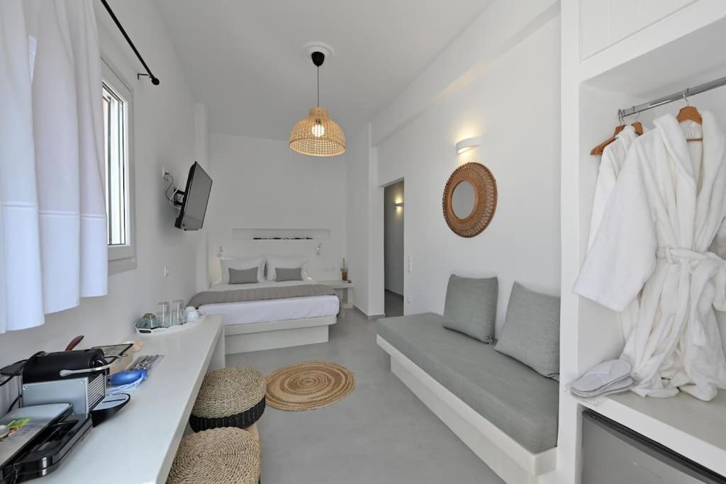 Kleri'S Apartments 6 Tinos Exterior photo